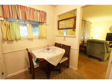 391 Lynne Dr, Sheffield Lake, OH 44054 - photo 4