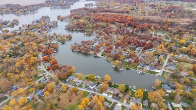 789 S Lakeview Dr, Lowell, IN 46356 - photo 4