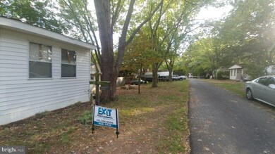 132-133 Yutan Ln unit GLEN 6, 1, Cecilton, MD 21919 - photo 4