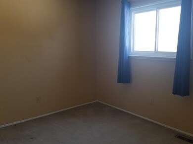 3122 Wolverine Dr, Ann Arbor, MI 48108 - photo 3