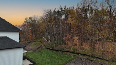 734 Ensconced Way, Chaska, MN 55318 - photo 2