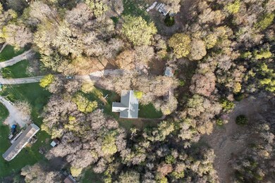 221 Country Side Ct, Springtown, TX 76082 - photo 2