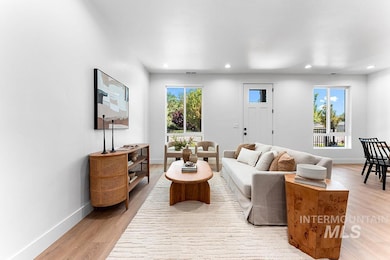 434 E Presidio Ln unit Lot 12/01, Eagle, ID 83616 - photo 4