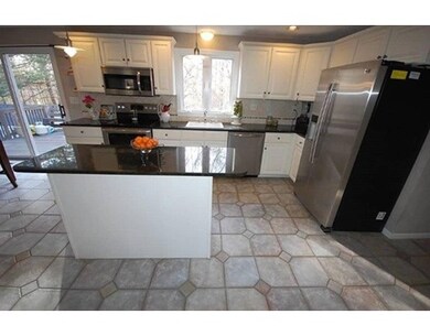 3 Lapham Ct, Mendon, MA 01756 - photo 3