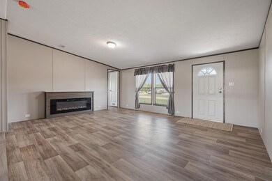 160 Valley Meadows Dr, Springtown, TX 76082 - photo 7