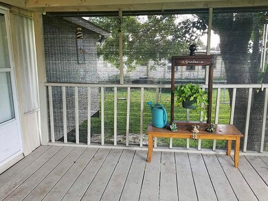 1056 County Road 712, Alvin, TX 77511 - photo 5