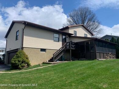 202 Swinick Dr, Dunmore, PA 18512 - photo 3