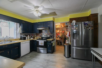 2590 McConnell Bridge Rd, Adel, GA 31620 - photo 7