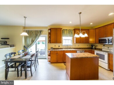 400 Kirsten Ave, Spring City, PA 19475 - photo 7