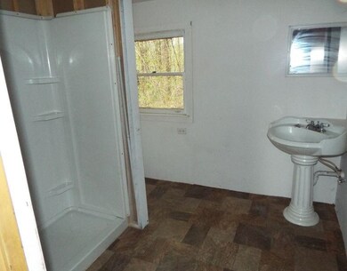 121 Hodge Hill Rd, Lisbon, NH 03585 - photo 5