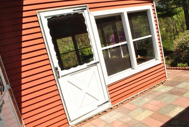 41 Bosher Dr, Albany, NY 12205 - photo 5