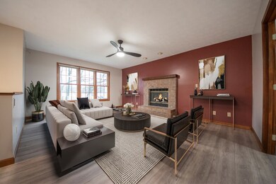 2288 Broadmoor Ln, Columbus, IN 47203 - photo 6