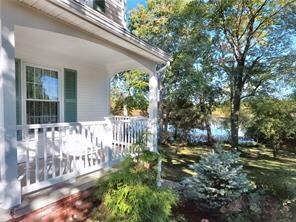 12 Orrin St, West Warwick, RI 02893 - photo 3