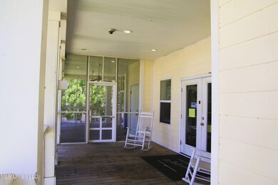 Clubhouse 2