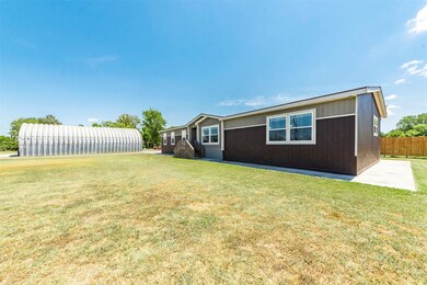 1920 Algoa Friendswood Rd, Alvin, TX 77511 - photo 4