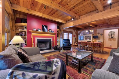 10-Living Room