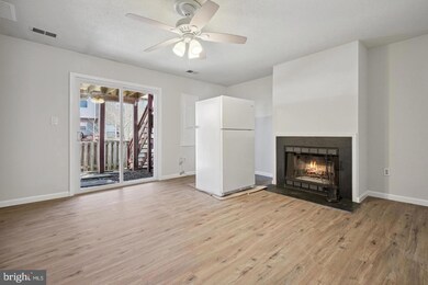 11544 Aldburg Way, Germantown, MD 20876 - photo 3