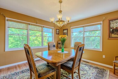 954 Pawnee Ct, Sevierville, TN 37876 - photo 3