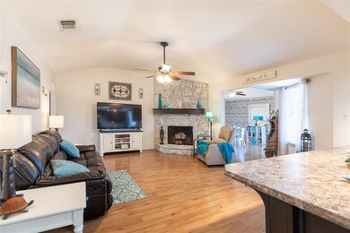 6356 Dorchester Trail, North Richland Hills, TX 76182 - photo 6