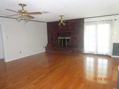 Den/Family/Great Room.