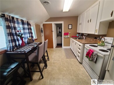 321 Tompkins St, Olean, NY 14760 - photo 6