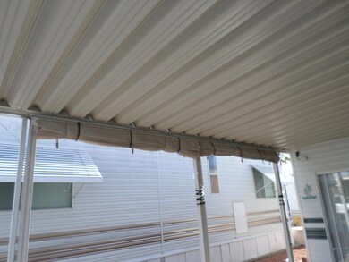 PULL DOWN PRIVACY SCREENS