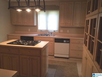 8132 10th Ave S, Birmingham, AL 35206 - photo 6