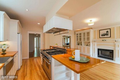 715 Chesapeake Ave, Annapolis, MD 21403 - photo 3