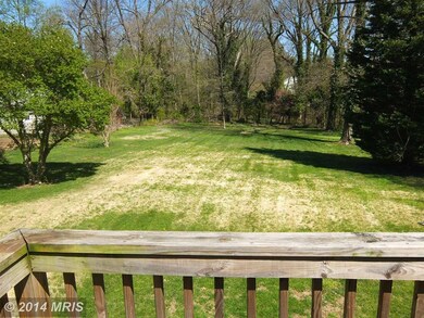 249 Gralan Rd, Catonsville, MD 21228 - photo 3