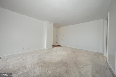 Green Hill Condominiums unit W-1013, Wynnewood, PA 19096 - photo 4