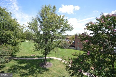 Treebrooke unit 308, Oakton, VA 22124 - photo 7