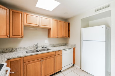 7956 E Victoria Dr, Tucson, AZ 85730 - photo 7