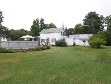 17 1st Ave, Mechanic Falls, ME 04256 - photo 5