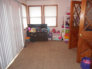 1009 W North St, Portland, IN 47371 - photo 4