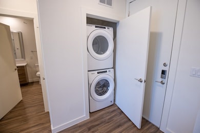 120 N Madison Ave unit 1207, Dallas, TX 75208 - photo 5