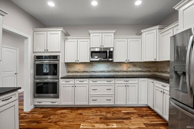 158 Colonial Ct, West Lafayette, IN 47906 - photo 5