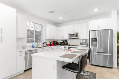 16584 Poppy Seed Ln, Fontana, CA 92336 - photo 6