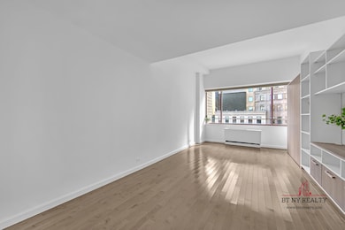 The Residences at Worldwide Plaza unit 6R, New York, NY 10019 - photo 3