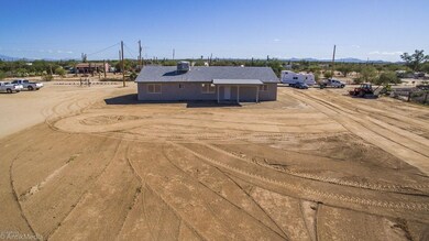 7716 N Andi Lane 1