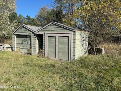 8740 Cedar Point Rd, Oregon, OH 43616 - photo 7