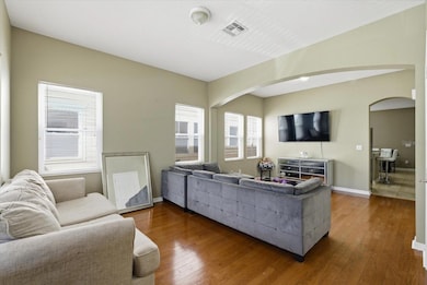 1808 E Columbus Dr unit 5, Tampa, FL 33605 - photo 4