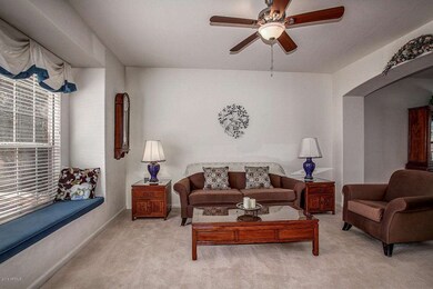 481 N Kenneth Place, Chandler, AZ 85226 - photo 2