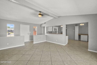 213 Duanesburg St, Horizon City, TX 79928 - photo 4