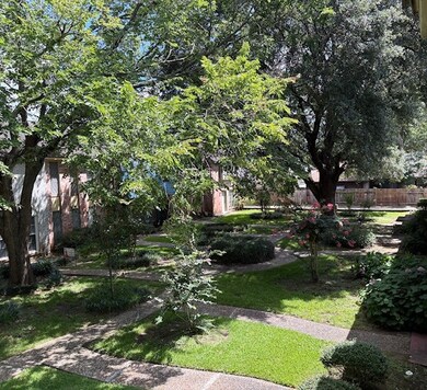 431 Sunset Dr unit 7, Dickinson, TX 77539 - photo 3