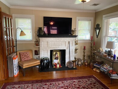 750 E 16th St, Houston, TX 77008 - photo 6