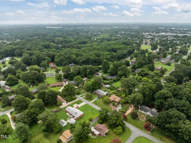 622-624 S Williamson Ave, Elon, NC 27244 - photo 7