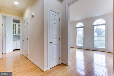 4530 Fair Valley Dr, Fairfax, VA 22033 - photo 5