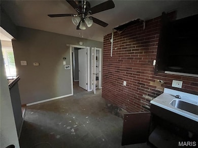 10309 Durness Dr unit 1, Saint Louis, MO 63137 - photo 5