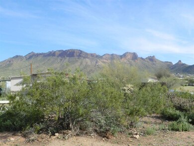 GREAT VIEWS OF THE SUPERSTITION MOUNTAIN