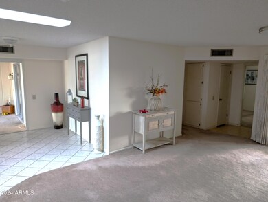 10551 W Palmeras Dr, Sun City, AZ 85373 - photo 5